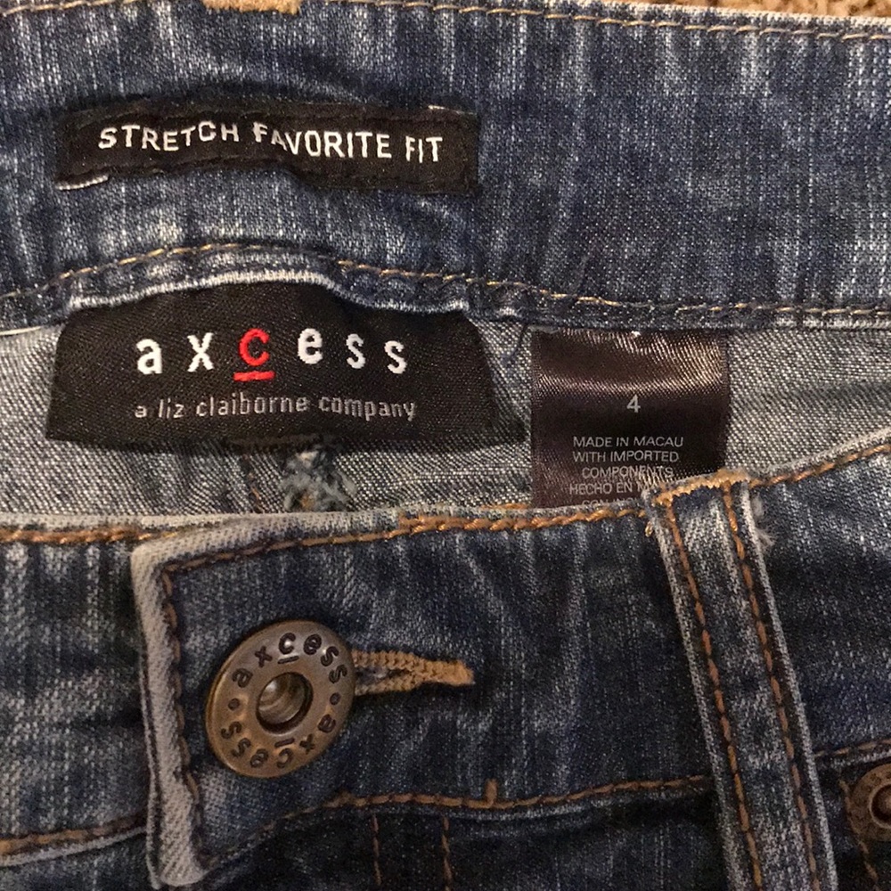 “Cropped ” Jeans - Picture 5 of 8